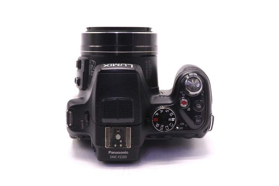 Компактная камера Panasonic Lumix DMC-FZ200