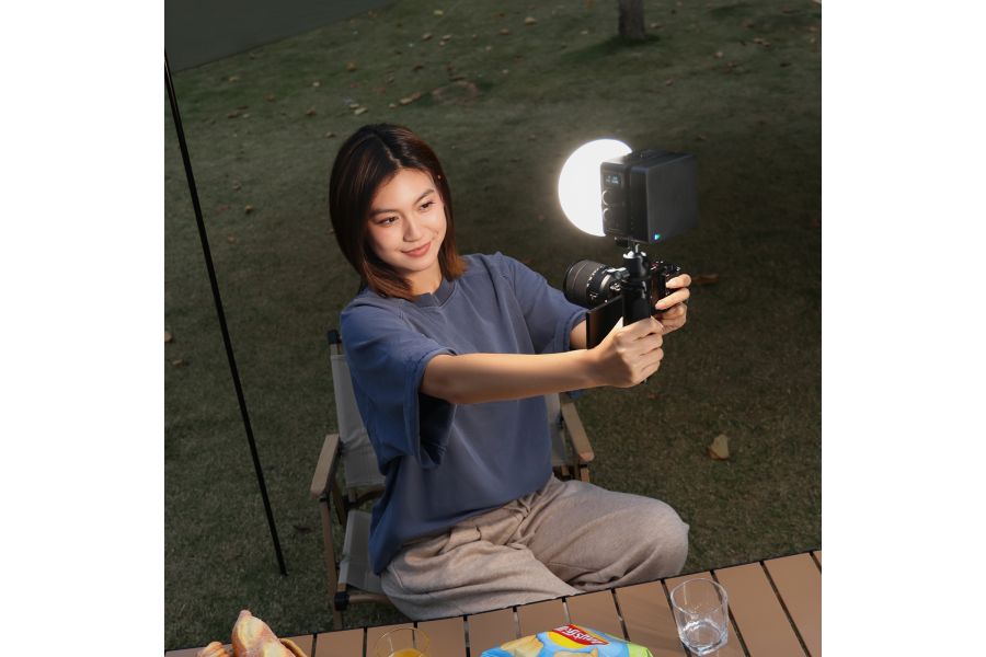 Компактный осветитель Ulanzi EC65 65 Вт bi-color