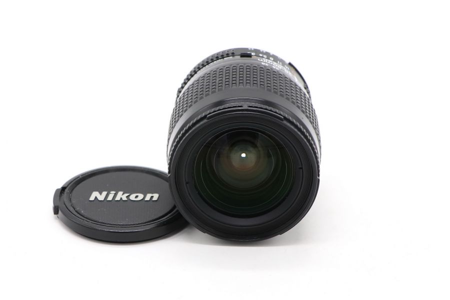 Nikon 28-80mm f/3.5-5.6D AF Nikkor (2000)