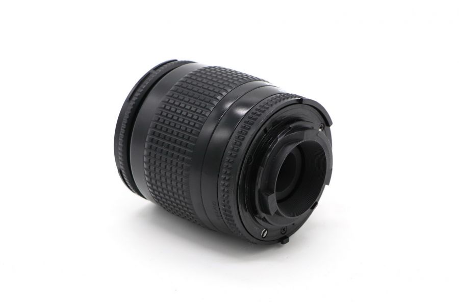 Nikon 28-80mm f/3.5-5.6D AF Nikkor (2000)