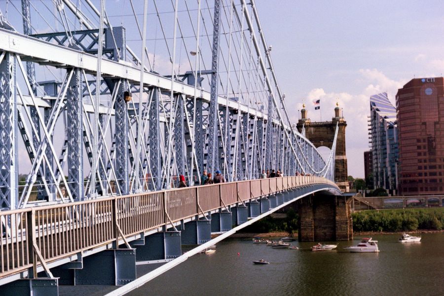 Nikon 28-80mm f/3.5-5.6D AF Nikkor (2000)