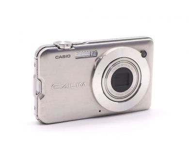 Компактный фотоаппарат Casio Exilim EX-S12