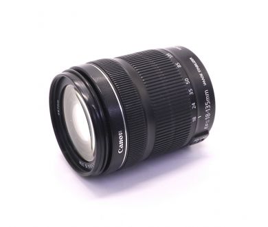 Цифровой Canon EF-S 18-135mm 3.5-5.6 IS STM