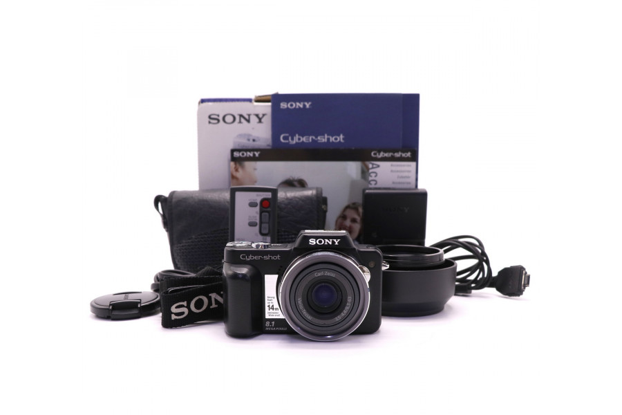 Фотокамера Sony Cyber-shot DSC-H3 в упаковке