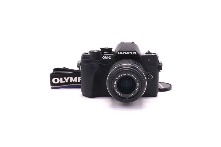 Olympus OM-D E-M10 Mark III kit black (пробег 11000 кадров)