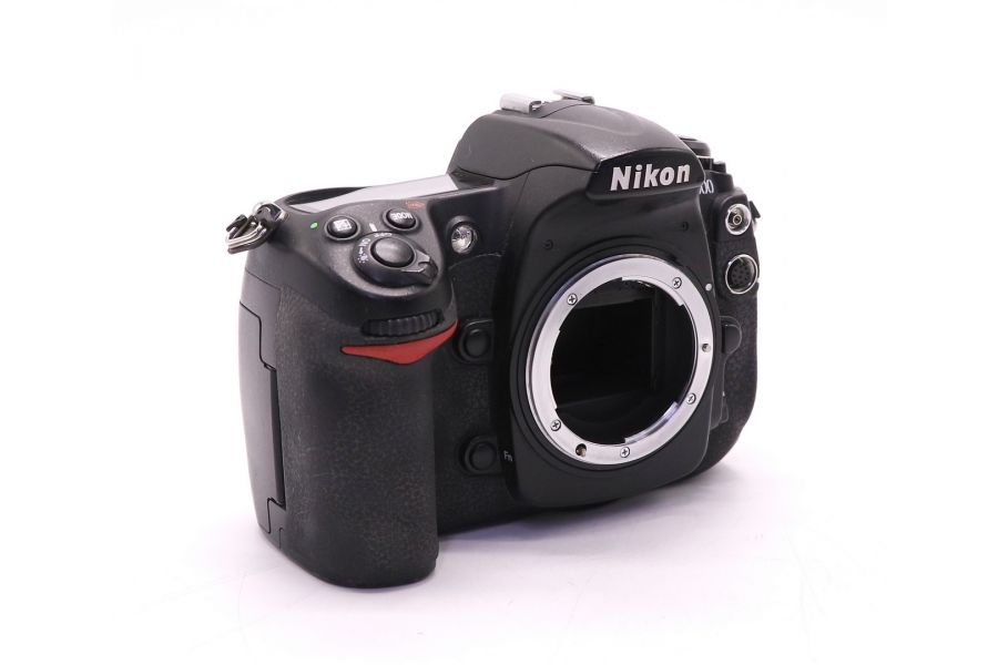 Nikon D300 body б. (пробег неизвестен)