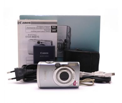 Камера Canon Digital IXUS 800 IS в упаковке