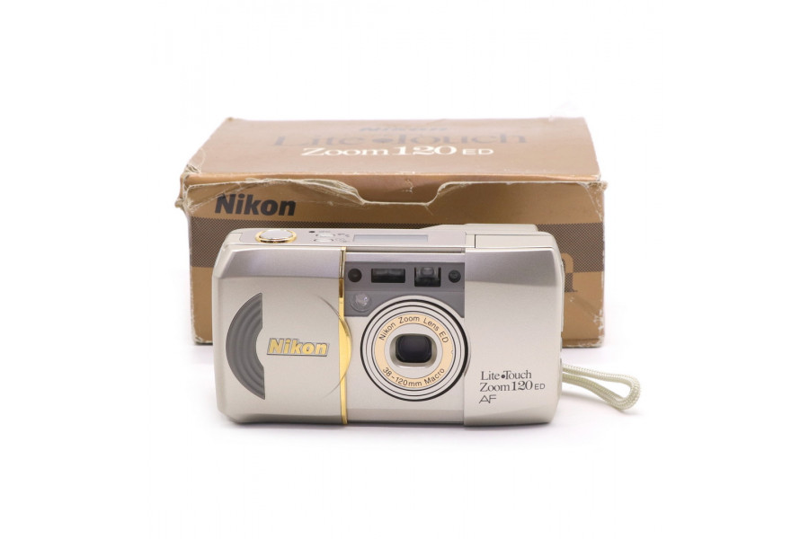 Nikon Lite Touch Zoom 120 ED AF в упаковке