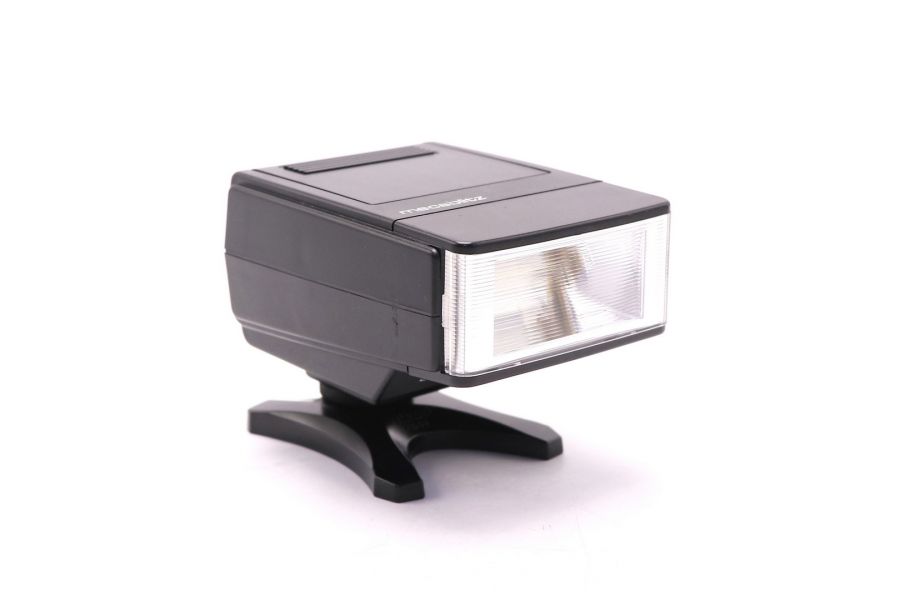 Фотовспышка Metz Mecablitz 30 B3i