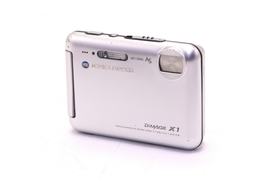 Ультракомпактная камера Konica Minolta Dimage X1