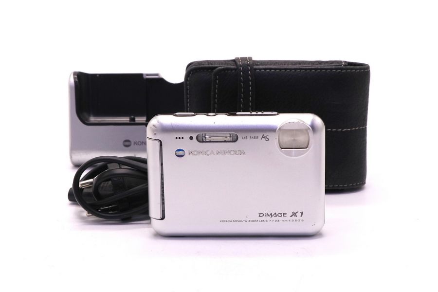 Ультракомпактная камера Konica Minolta Dimage X1