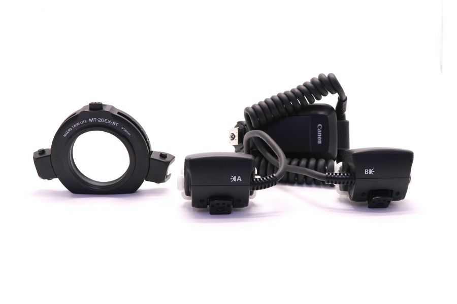 Фотовспышка кольцевая Canon Macro Twin Lite MT-26EX-RT в упаковке