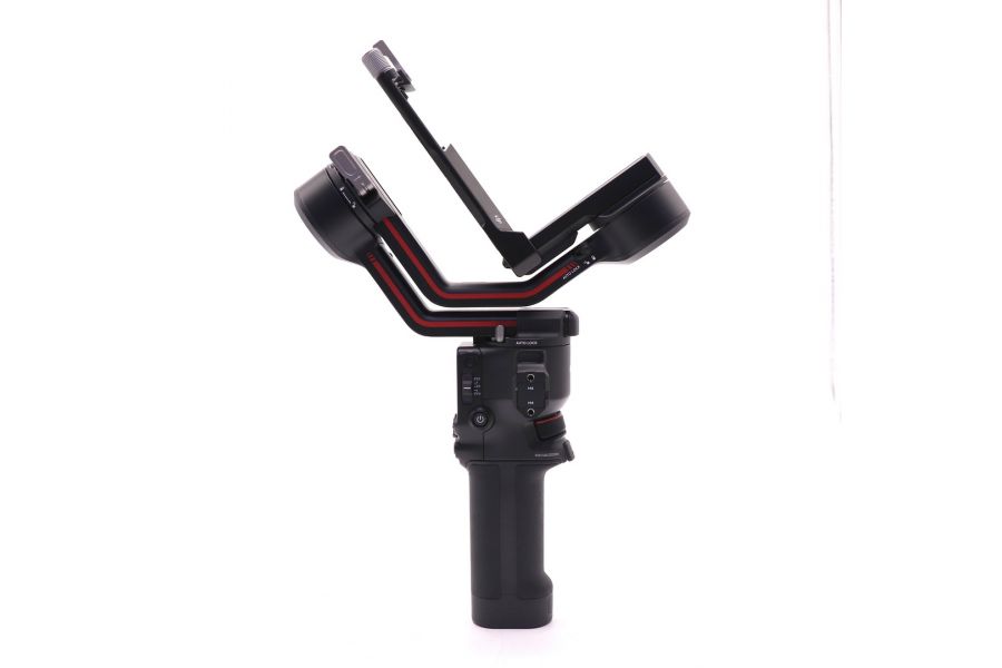 Стабилизатор DJI RS3 Combo в упаковке