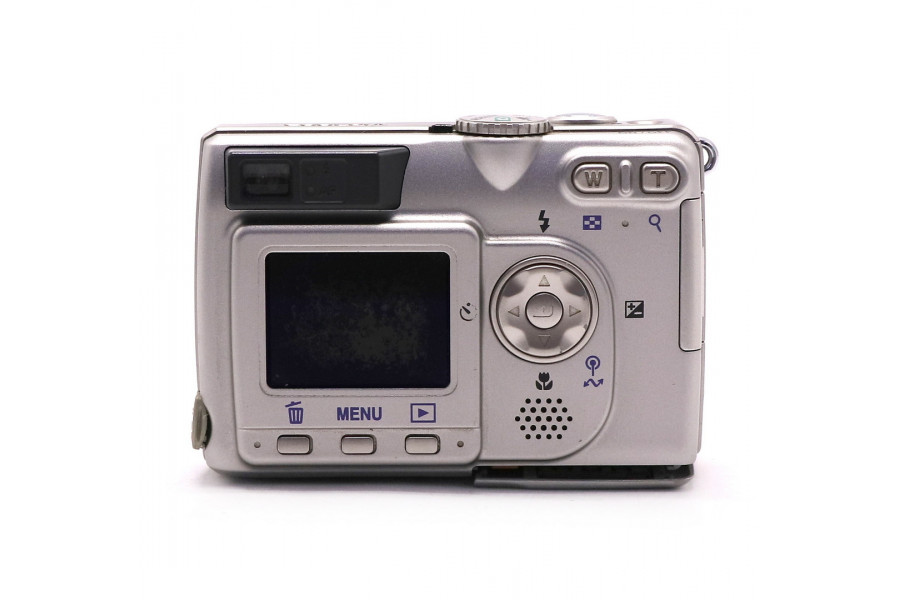 Компактный цифровой фотоаппарат Nikon Coolpix E5200