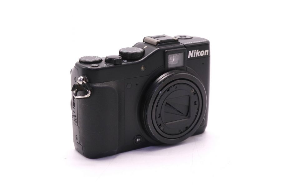 Nikon Coolpix P7000 неисправен