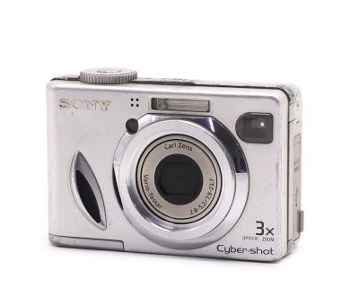 Фотокамера компактная Sony Cyber-shot DSC-W7
