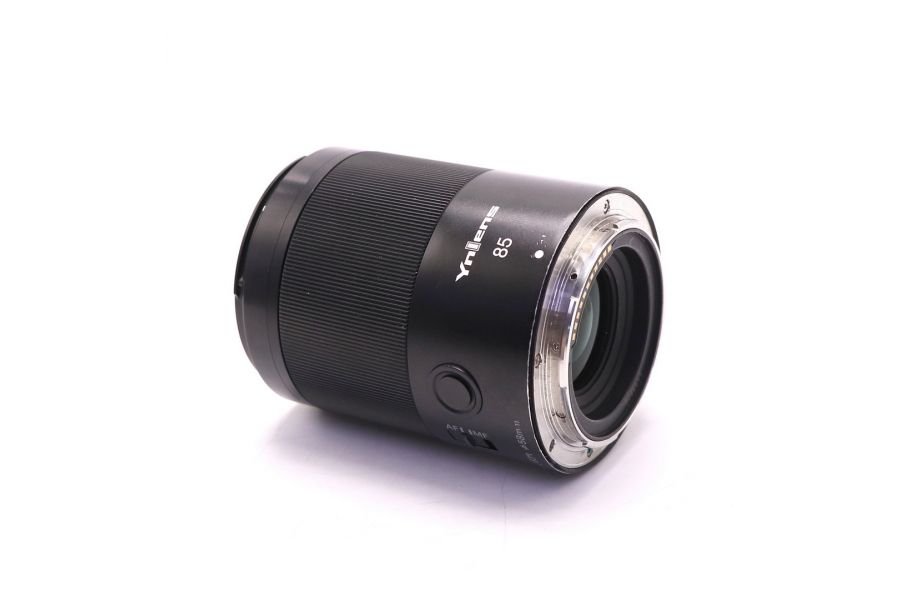 Объектив YongNuo 85mm f/1.8 DF DSM для Nikon Z в упаковке
