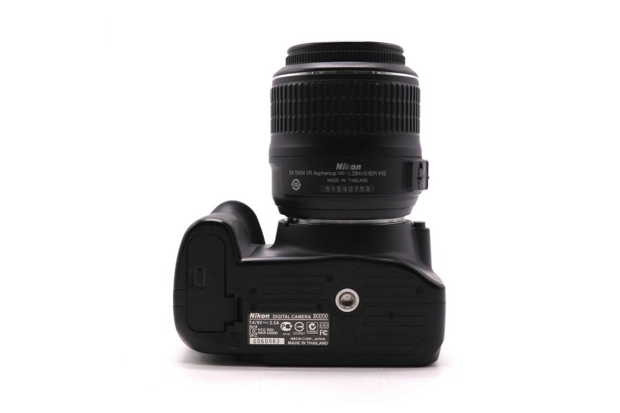 Nikon D3200 kit (пробег 17110 кадров) фотоаппарат