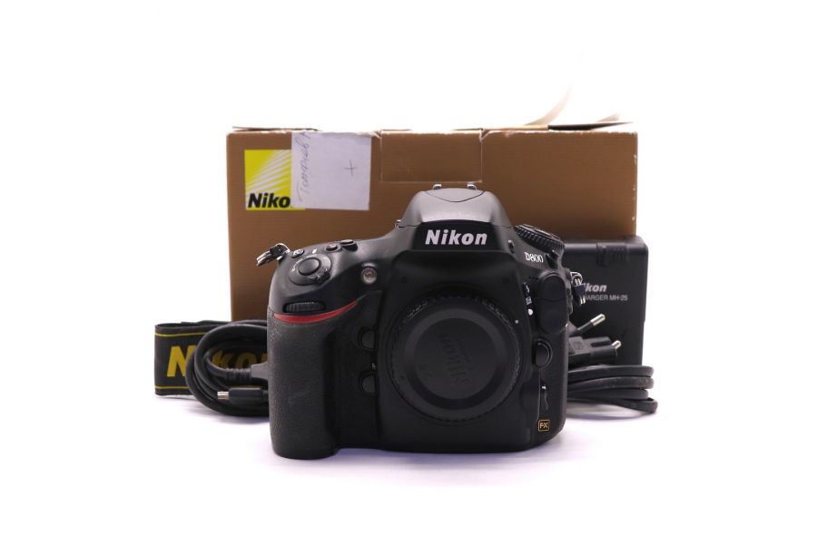 Nikon D800 body в упаковке (пробег 6220 кадров)