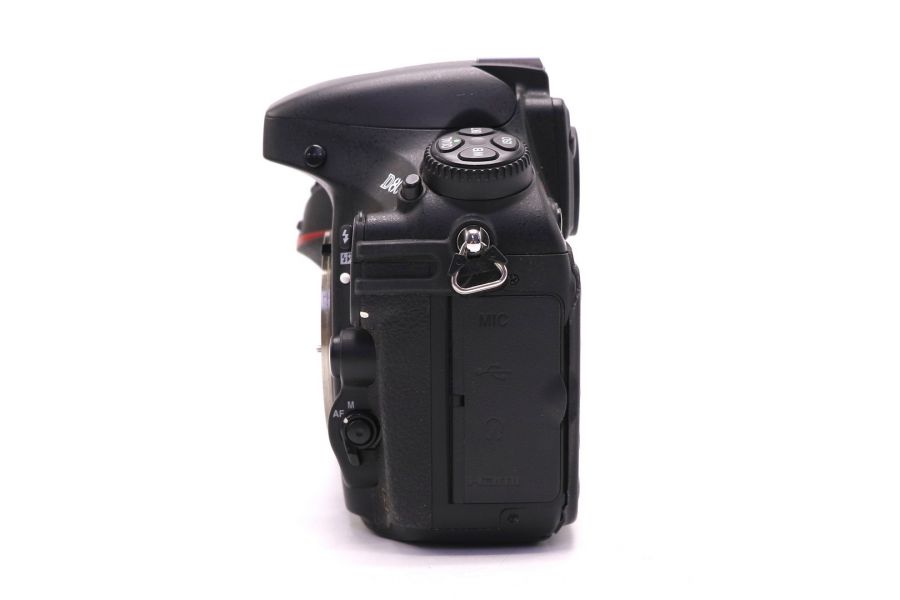 Nikon D800 body в упаковке (пробег 6220 кадров)
