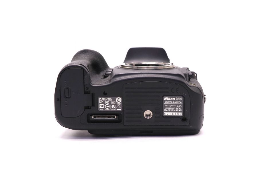 Nikon D800 body в упаковке (пробег 6220 кадров)