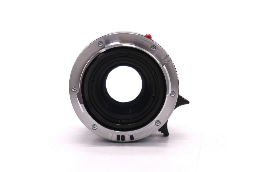 Объектив Leica Summarit-M 50mm f/2.5 в упаковке