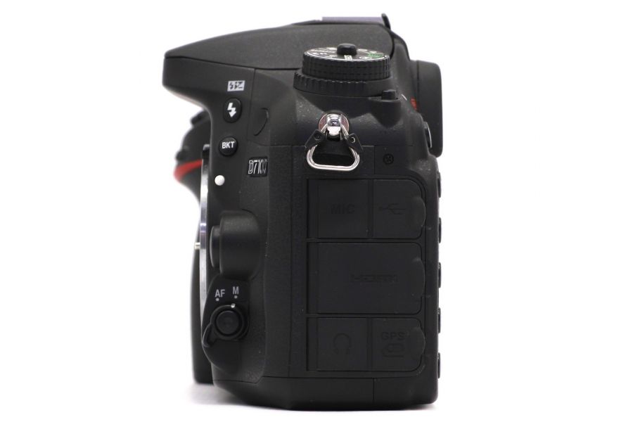 Камера Nikon D7100 body в упаковке (пробег 4320 кадров)