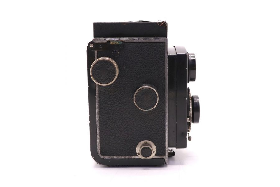 Rolleicord I Type 2 + Triotar 3.8/75mm (Germany)