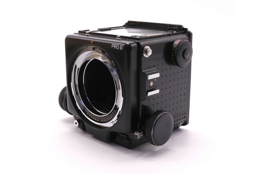 Среднеформатный фотоаппарат Mamiya RZ67 Pro II body