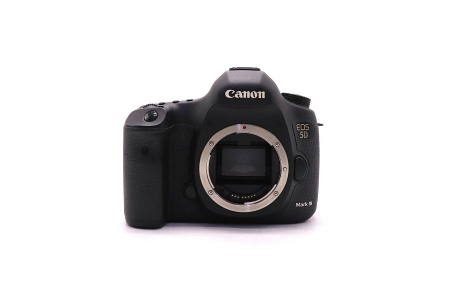 Canon EOS 5D Mark III body (пробег 119000 кадров) в упаковке