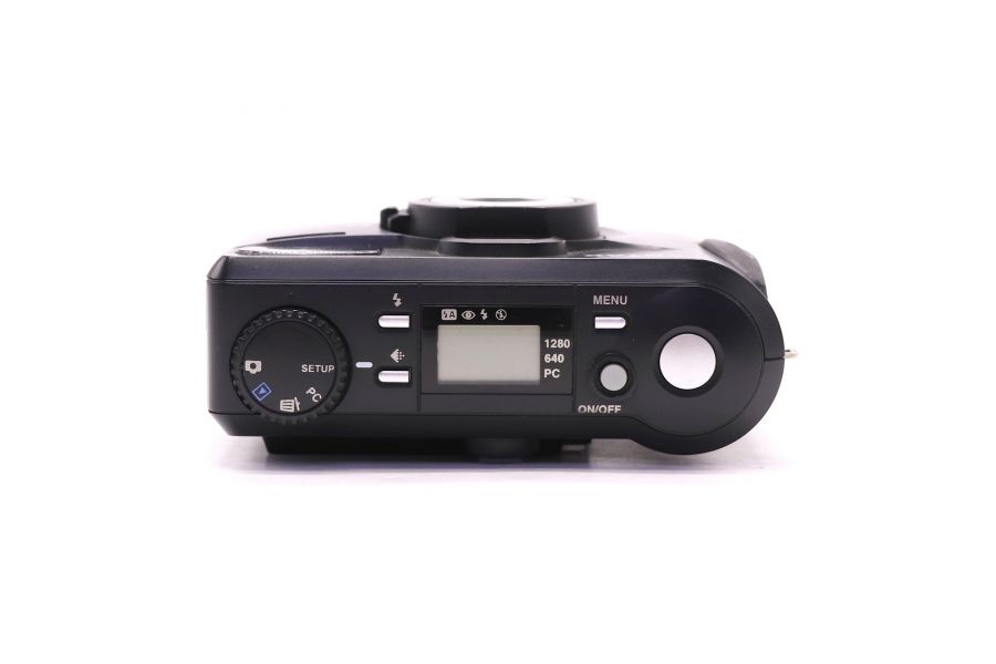 Компактный цифровой фотоаппарат Pentax El-100