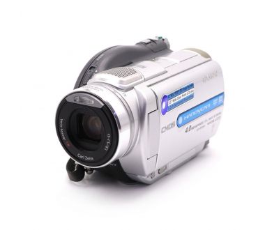 Цифровая видеокамера Sony DCR-DVD505E (Япония)