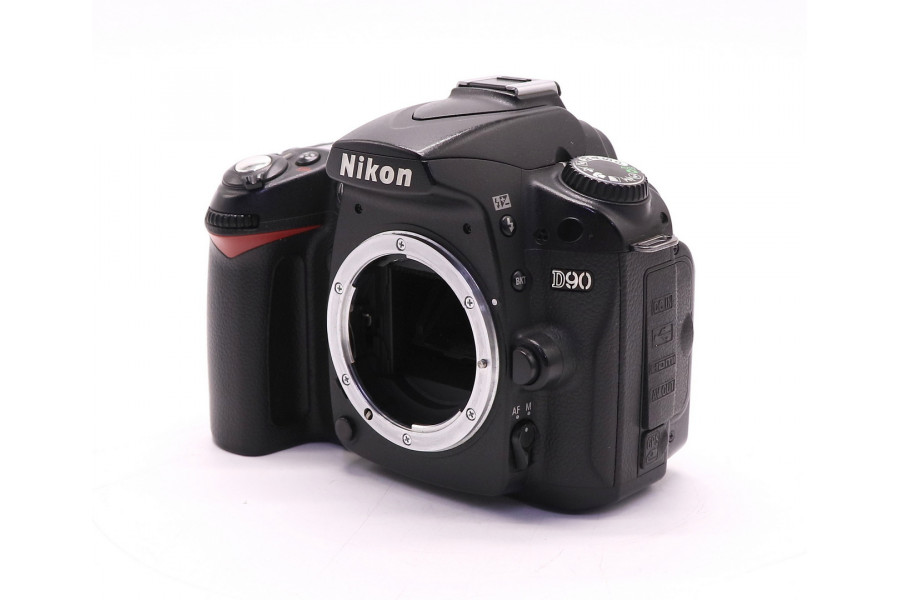 Фотоаппарат Nikon D90 body (пробег 46970 кадров)
