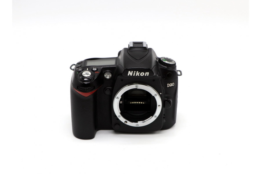 Фотоаппарат Nikon D90 body (пробег 44090 кадров)
