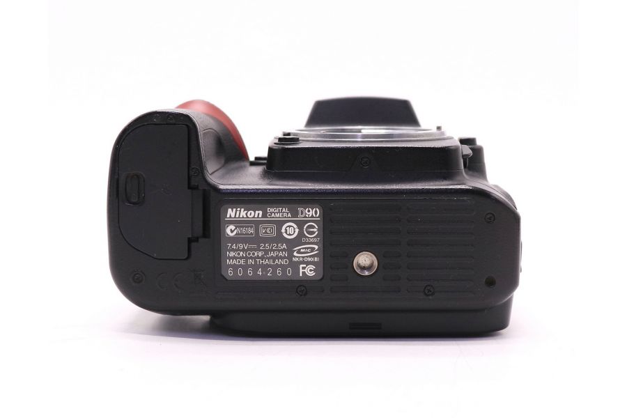 Фотоаппарат Nikon D90 body (пробег 46100 кадров)
