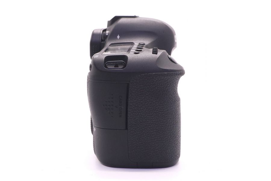 Фотокамера Canon EOS 6D body (пробег 22615 кадров)