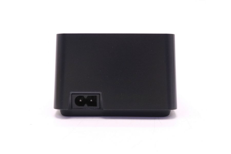 Зарядное устройство Sony AC-VQV10 в упаковке