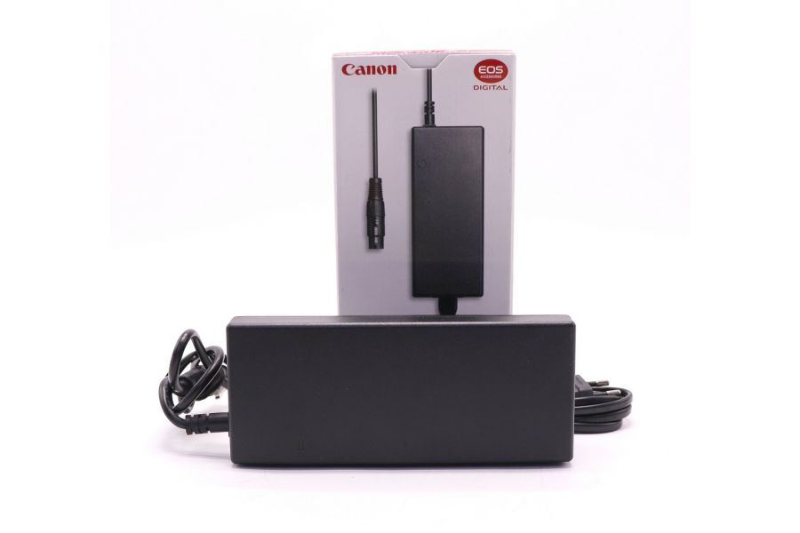 Сетевой адаптер Canon AC-E19 в упаковке