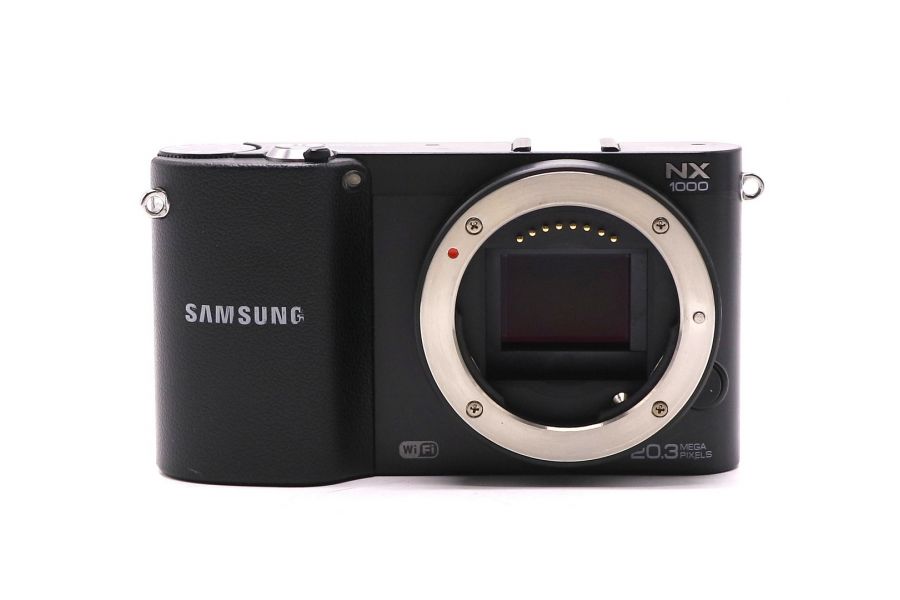 Компактный фотоаппарат Samsung NX1000 body