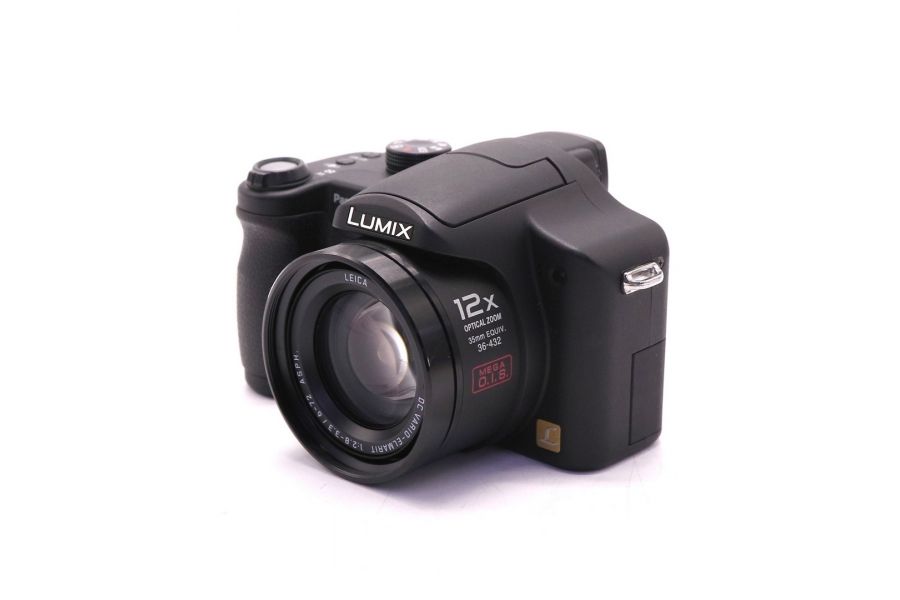Panasonic Lumix DMC-FZ7 (Japan)