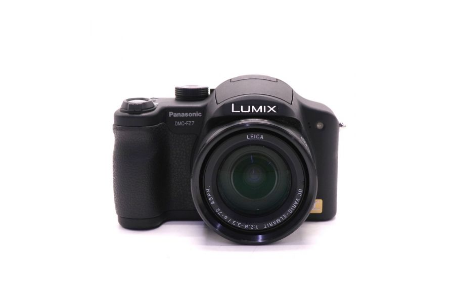 Panasonic Lumix DMC-FZ7 (Japan)