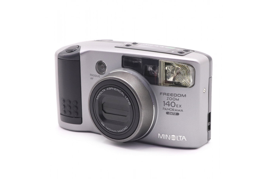 Компактная камера Minolta Freedom Zoom 140EX