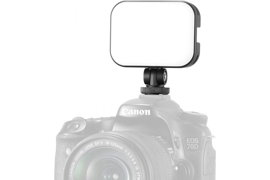 Мощный и компактный осветитель Ulanzi VIJIM VL100C