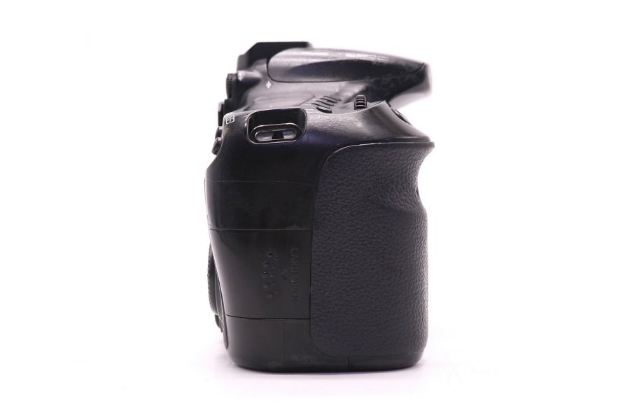 Canon EOS 60D body (пробег 330910 кадров)
