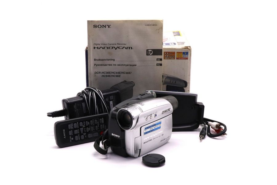 Видеокамера Sony DCR-HC46E MiniDV в упаковке
