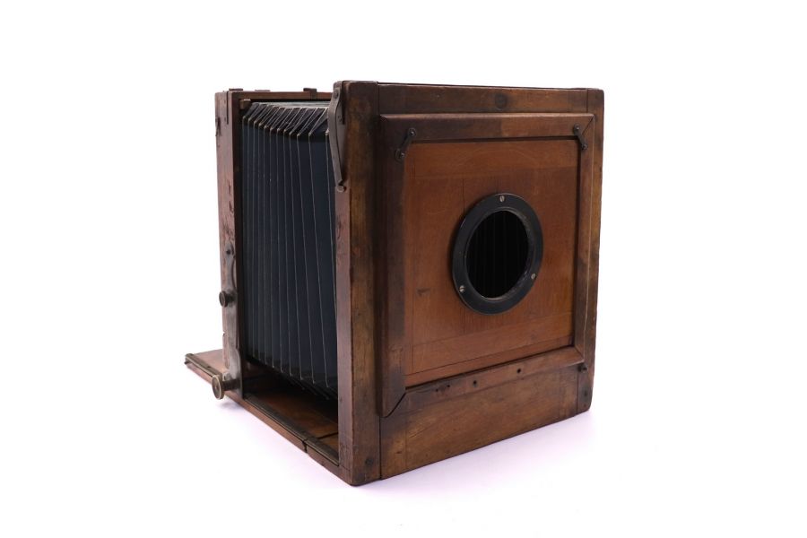 Форматная камера 18x24 Анатолий Вернеръ (Германия)