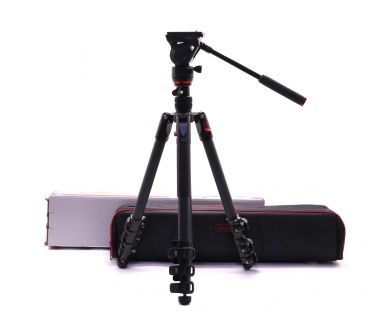 Штатив Miliboo MUKB карбоновый в упаковке