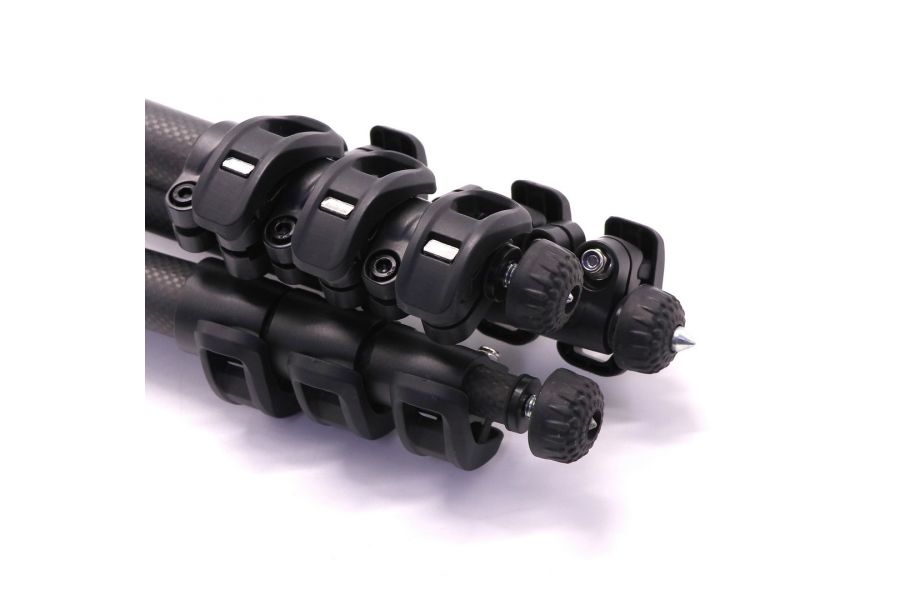 Штатив Miliboo MUKB карбоновый в упаковке