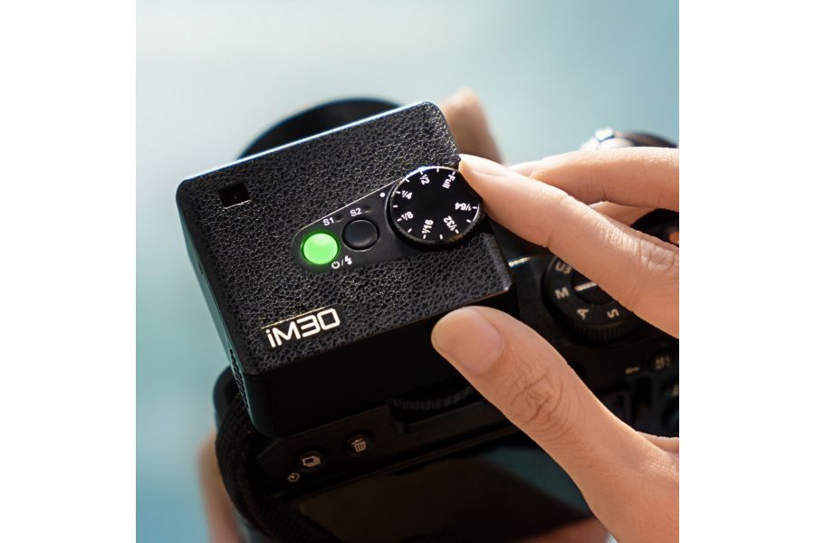 Компактная и мощная вспышка Godox iM30 для съемки