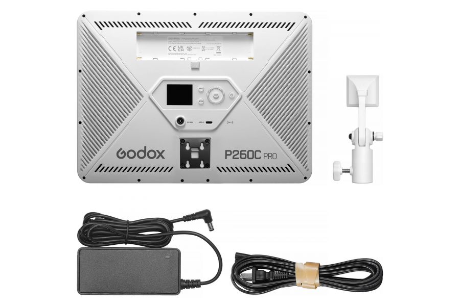 Осветитель светодиодный Godox P260C Pro 2800K-6500K